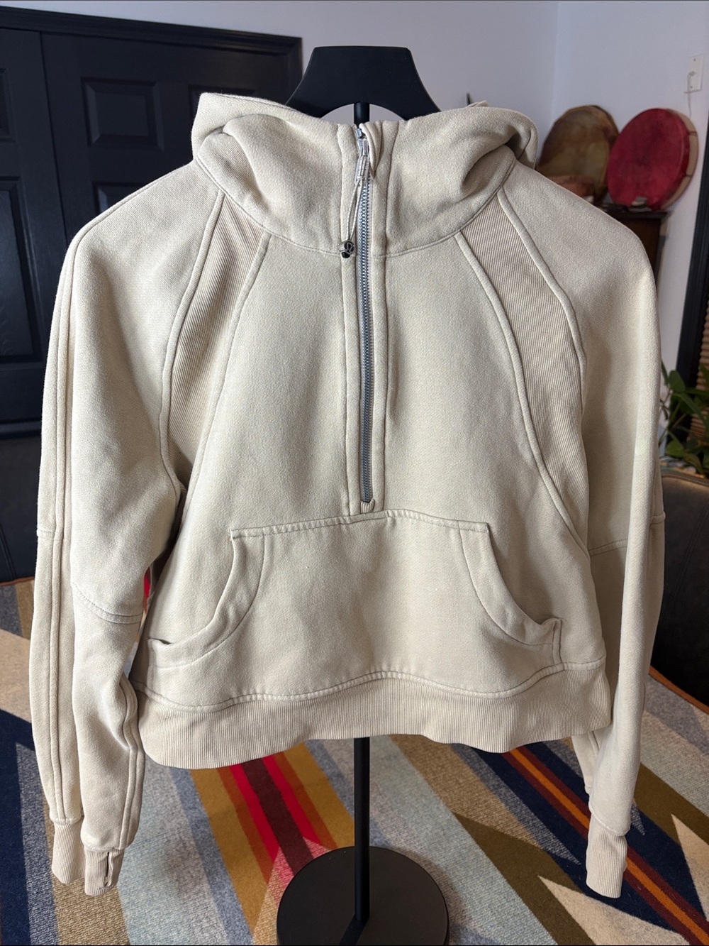 Lululemon cropped half zip scuba